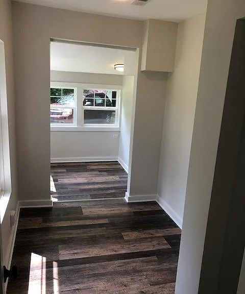 3305 S Woods Ave — Photo 17