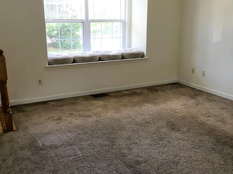 3010 Tipton Way — Photo 9