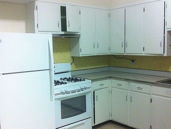 1R Kitchen