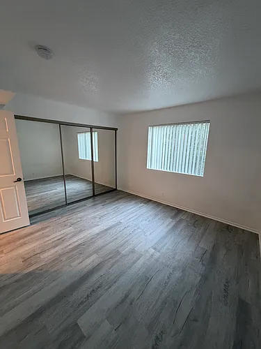 4434 Fulton Ave #205 Photo 1