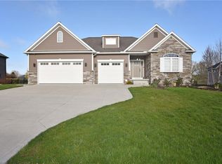 7551 Rolling Green Ave NW, Massillon, OH 44646