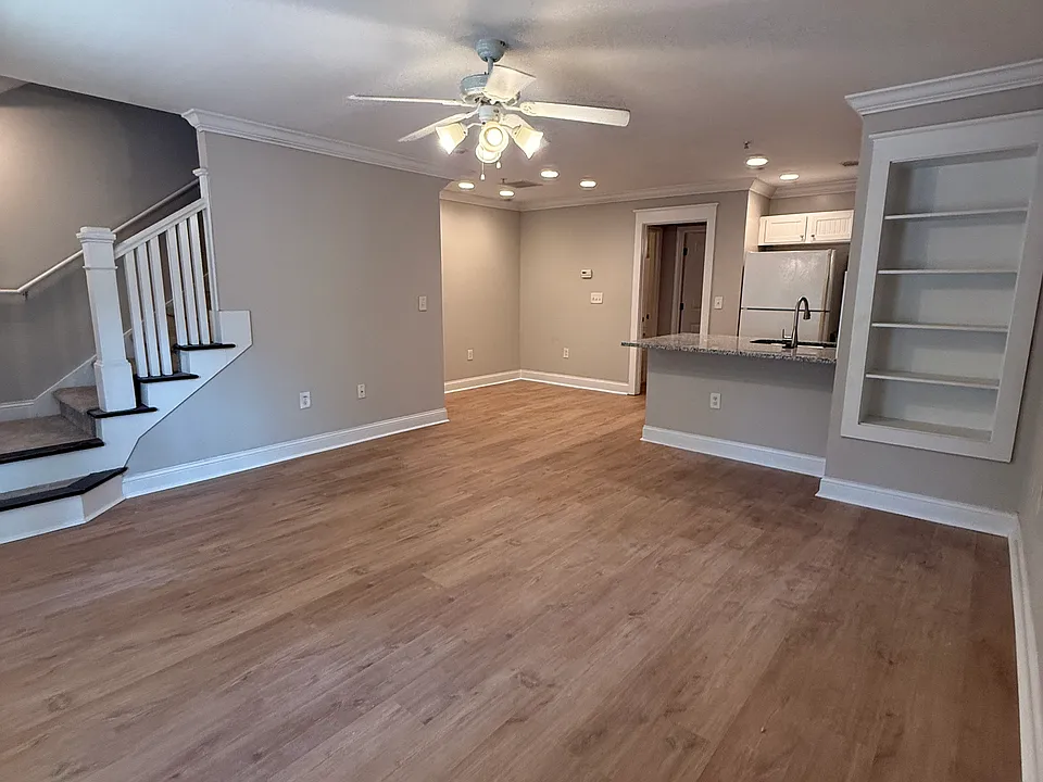 1035 Barnett Shoals Rd #931