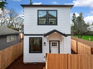 12094 SE Market St, Portland, OR 97216