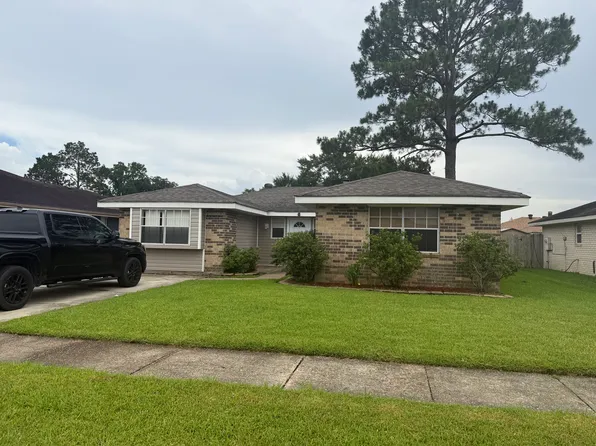 5420 Tusa Dr, Marrero, LA 70072
