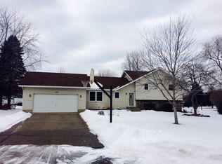 1785 Wildwood Rd, Saint Cloud, MN 56303