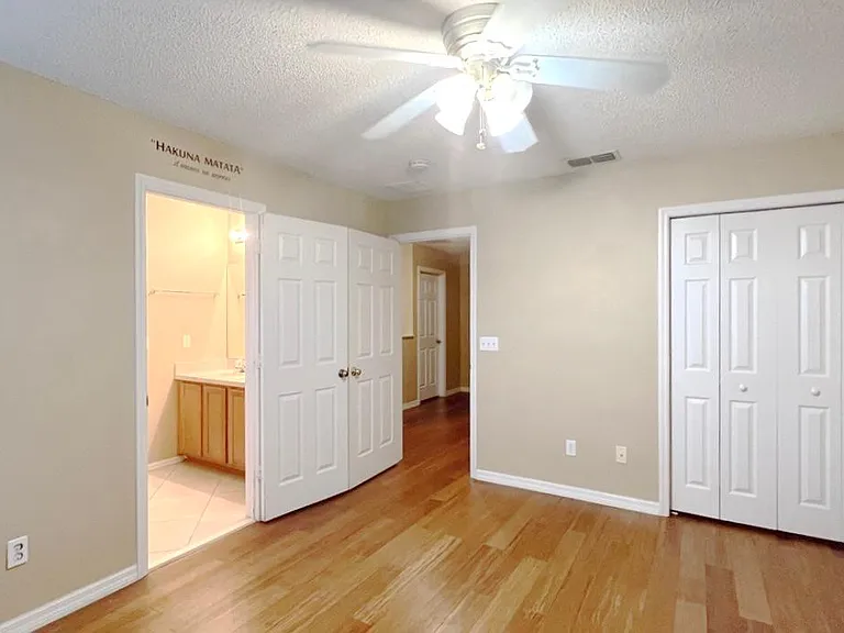831 Horseshoe Falls Dr — Photo 19