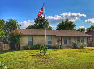 109 Rowe Ave, Pocola, OK 74902