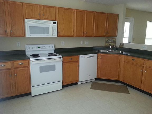 4th image of 552 Crawford Dr #2601
