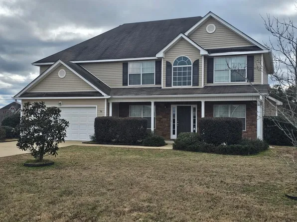33 Seminole Trl, Fort Mitchell, AL 36856