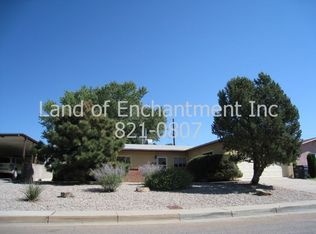 1404 Gretta St NE, Albuquerque, NM 87112