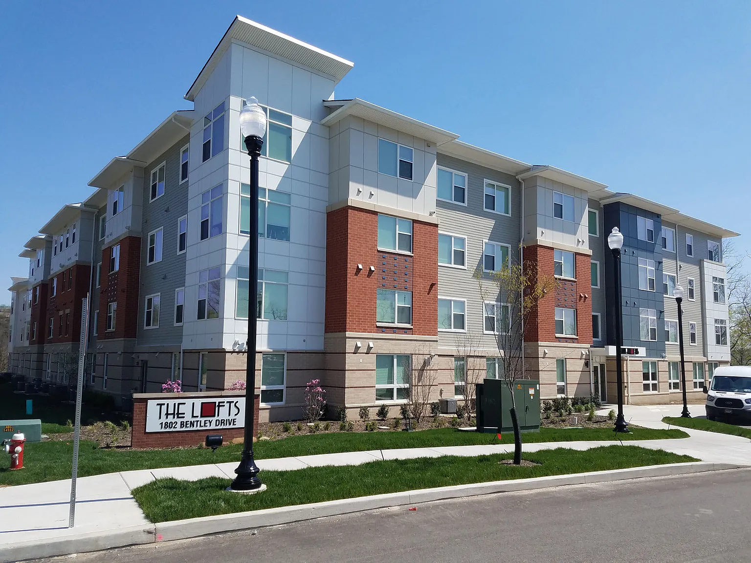 Skyline Terrace — Photo 2