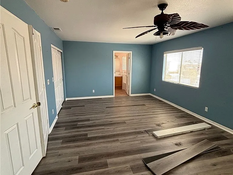 7909 Constantinople Ave — Photo 29