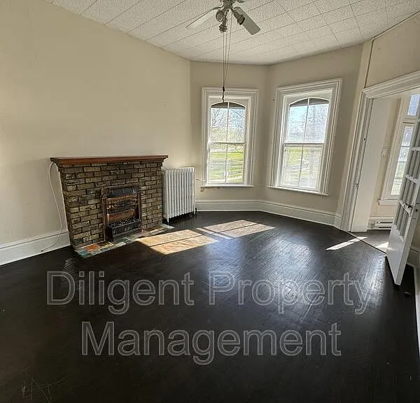 451 Water St #3 — Photo 17
