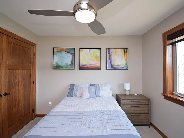 2204 S Silverthorne Ave — Photo 40