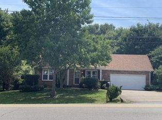 179 Old Farmers Rd, Clarksville, TN 37043