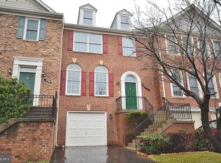 20946 Sandstone Sq, Sterling, VA 20165