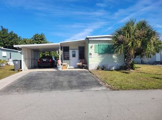 4167 68th St N #883, West Palm Beach, FL 33404