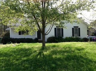 8736 Rittenhouse Cres, Charlotte, NC 28270