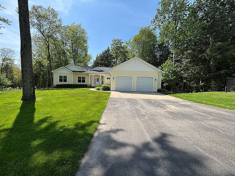 1st image of 1655 N Glen Wood Dr