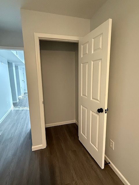 bedroom closet 1