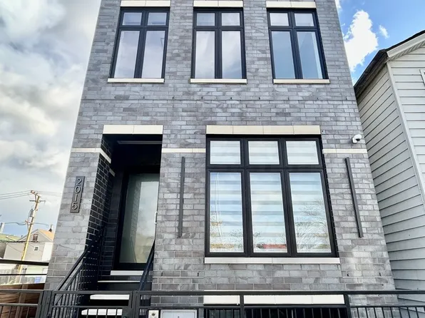 2015 S Ruble St #3, Chicago, IL 60616