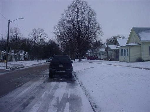 2nd image of 510 E 6th St