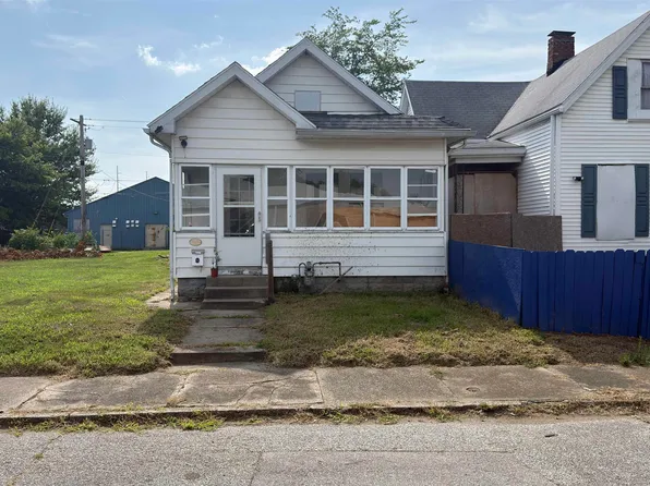 812 N Elliott St, Evansville, IN 47711