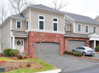 4 Mill Pond Ln APT A, Simsbury, CT 06070