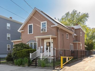 98 Robinson St, Lynn, MA, 01905