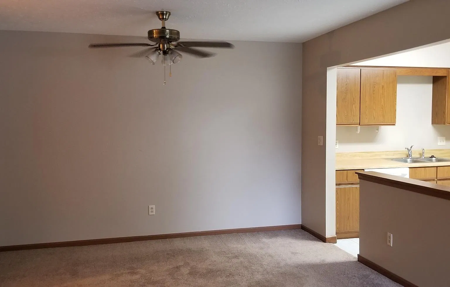 3894 Indian Run Dr — Photo 4