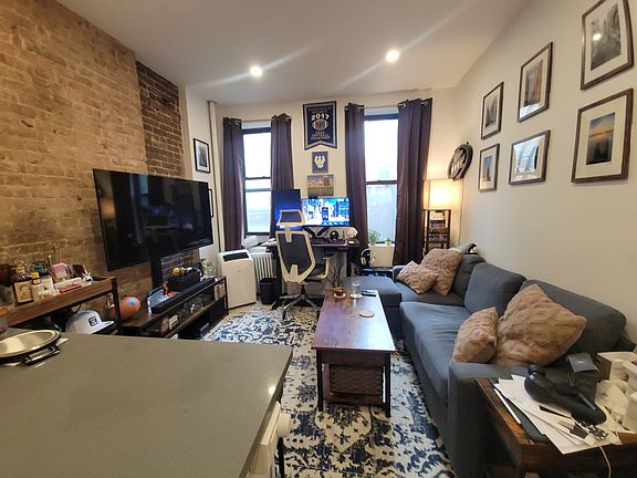 2nd image of 7 Saint Marks Pl APT 12