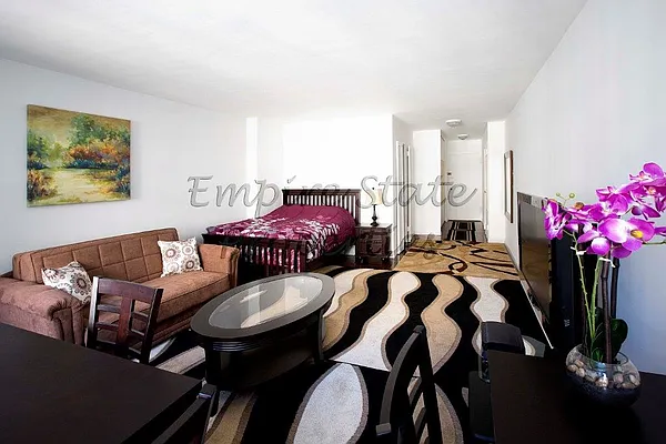 Rented by Empire State Properties | media 17