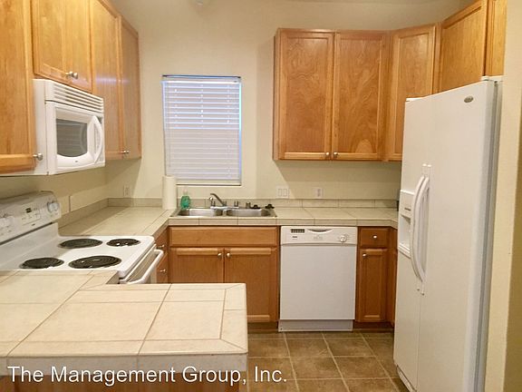 4th image of 5264 NE 121st Ave APT 77