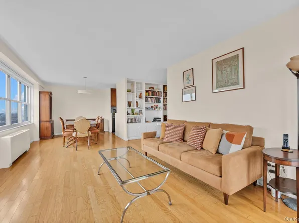 555 Kappock Street #21E, Bronx, NY 10463