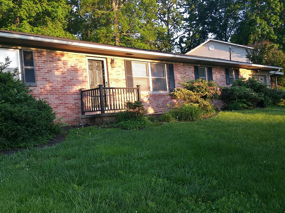 Ranch-style brick home