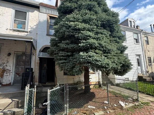 4271 Paul St, Philadelphia, PA 19124