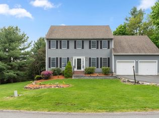 15 Caulfield Rd, Wayland, MA 01778