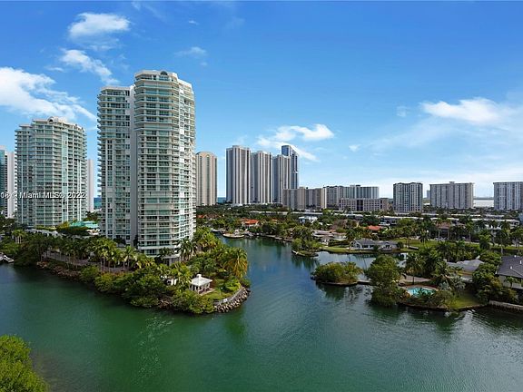 2nd image of 330 Sunny Isles Blvd Unit 5-1002