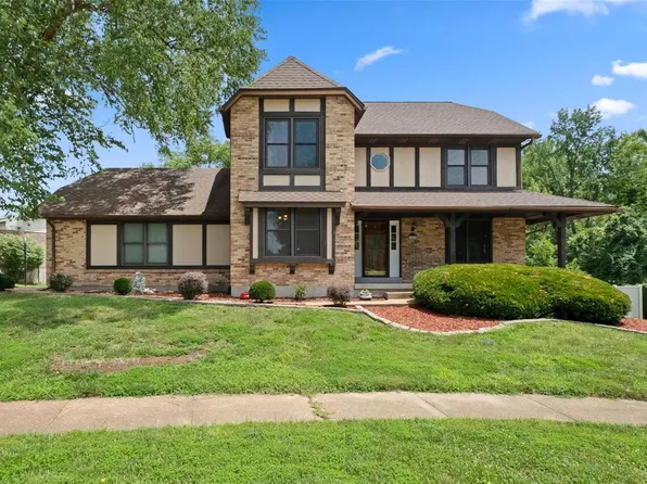 3620 Viembra Dr, Florissant, MO 63034