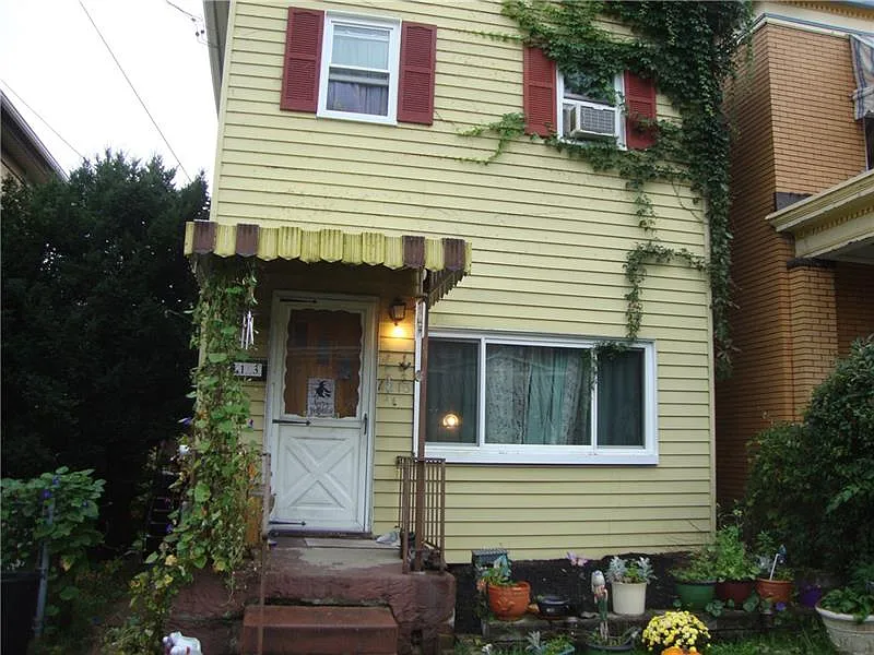 1213 Wisconsin Ave photo 1