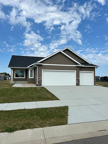 2010 Douglas Trail Dr SE Photo 1