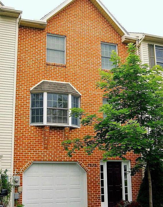 1st image of 1553 Brechbill Rd