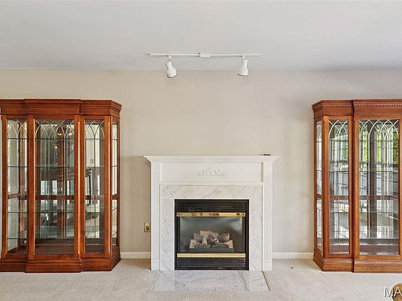5th image of 8 Wilton Ct