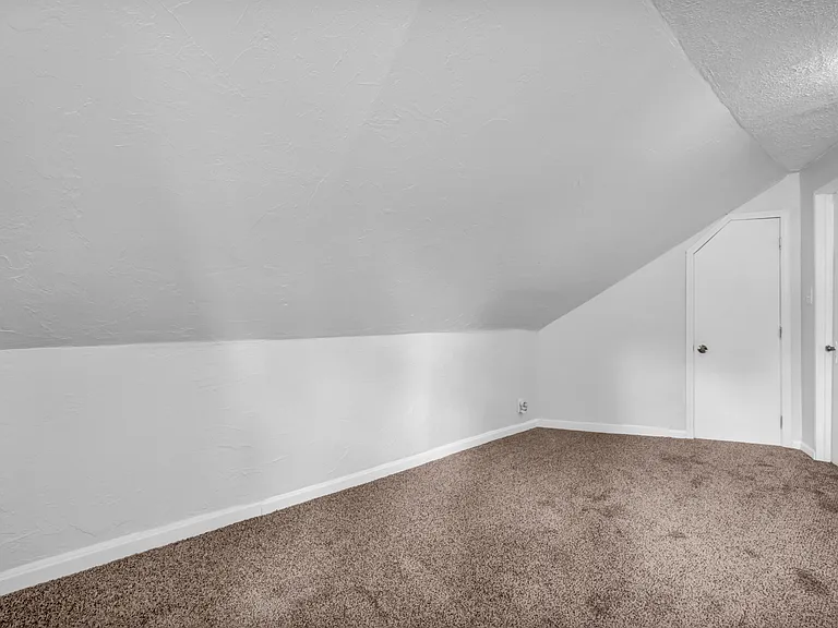 5505 South Blvd — Photo 27