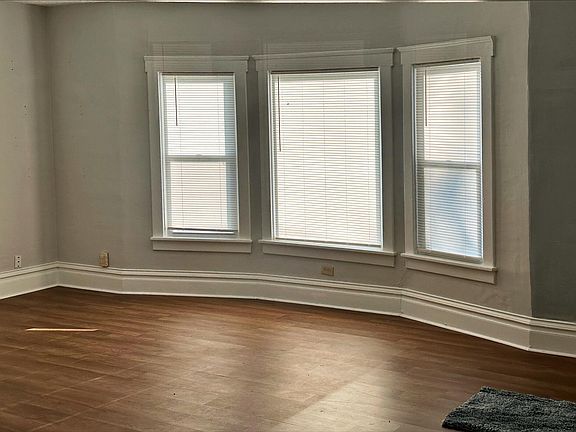 4th image of 1116 N 6th St
