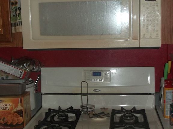 Stove/Microwave