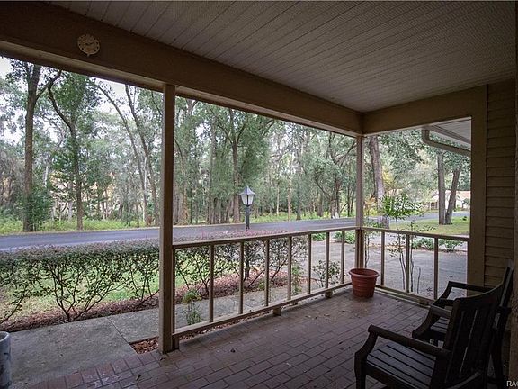 2nd image of 3639 N Lakeside Village Dr