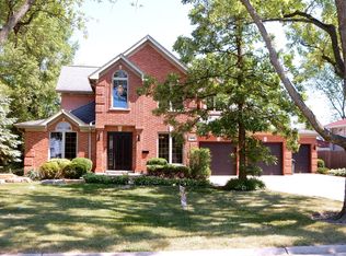 3840 Gregory Dr, Northbrook, IL 60062