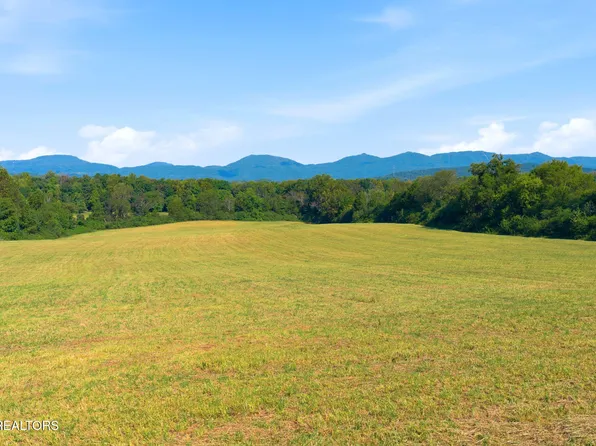 Mahoney Rd, Oliver Springs, TN 37840