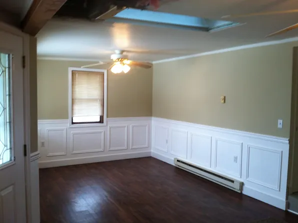 1435 Harding Ave, Hershey, PA 17033